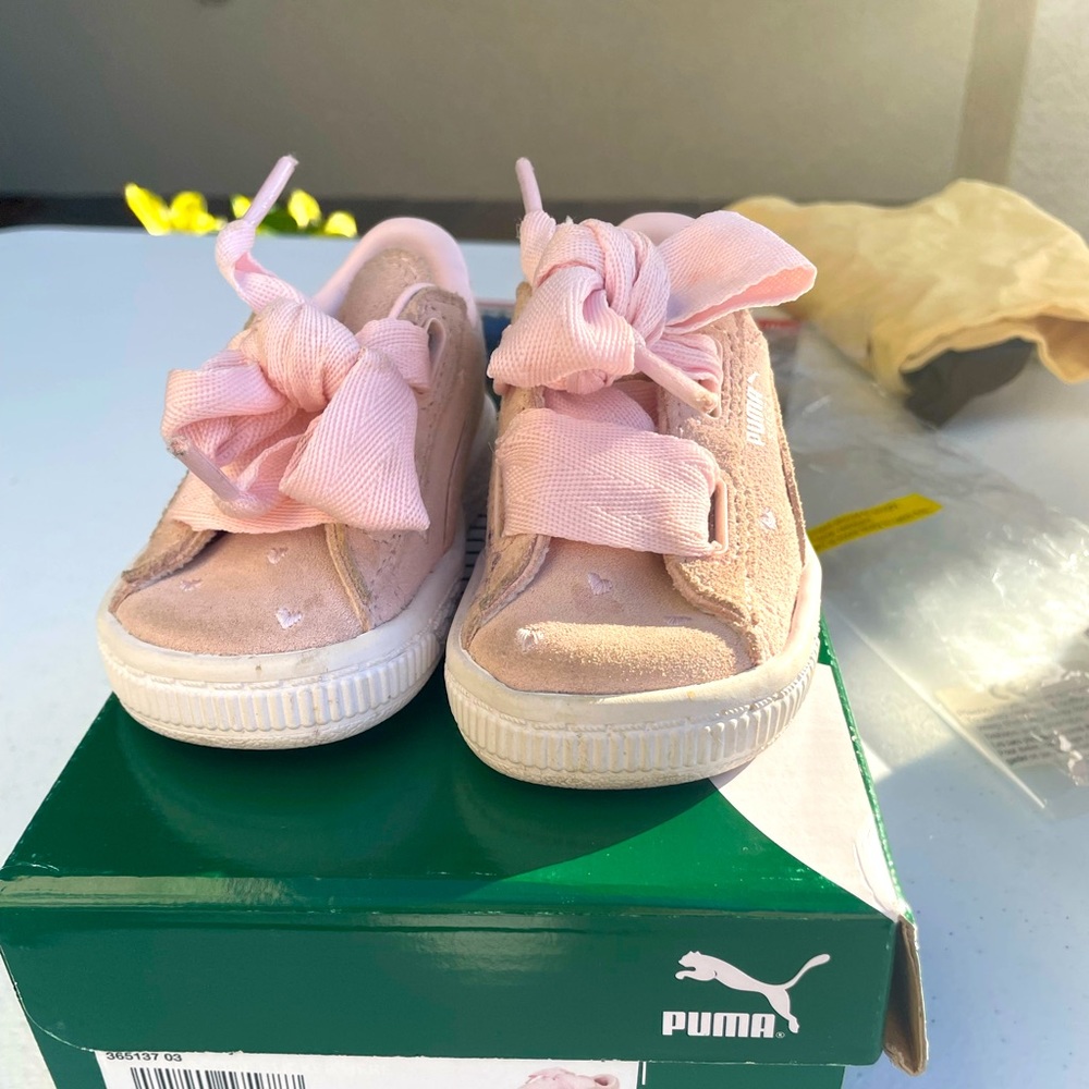 Pink Ballerina laces Puma